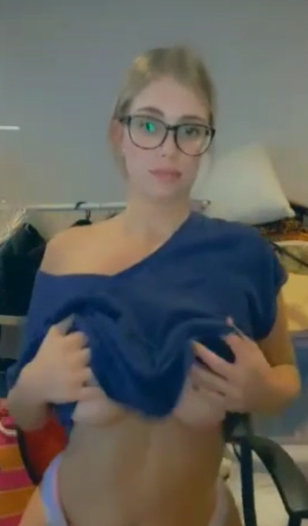 tetas4